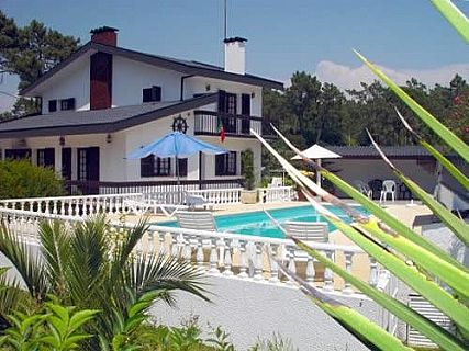 Ferienwohnungen Nordportugal Ferienhaus Vivenda Meira in Praia da Amarosa bei Viana do Castelo, Aussenansicht