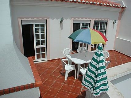 Ferienwohnung Casa Luis in Praia da Areia Branca im Kreis Peniche